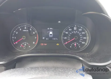 2019 Kia Forte Lxs z USA, uszkodzony, nr VIN 3KPF24AD6KE044804